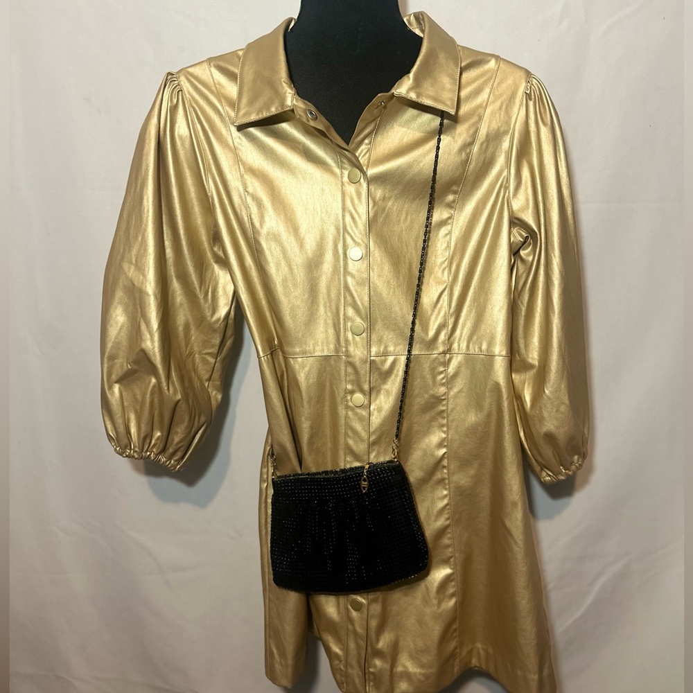 Women’s Gold metallic button up Karlie dress/coat size Large party dress